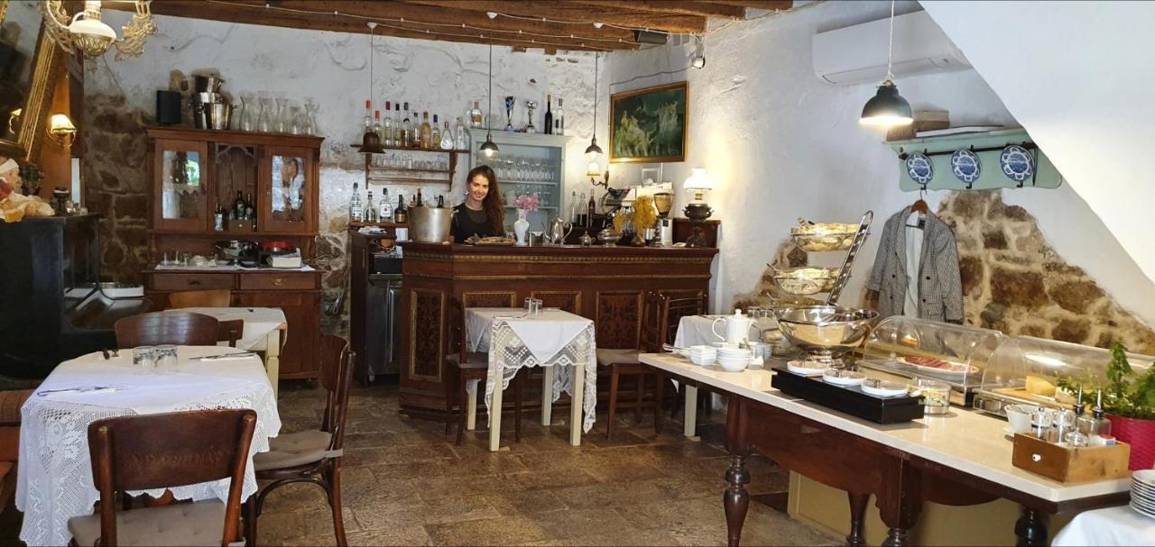 B&B Palace Basilico 1580. Rovinj Bagian luar foto